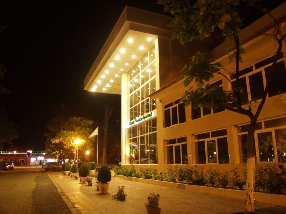 Hotel Queen Vera Mamaia